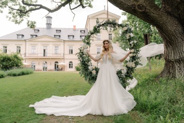 Svatba Iny T. byla módním i smyslovým zážitkem