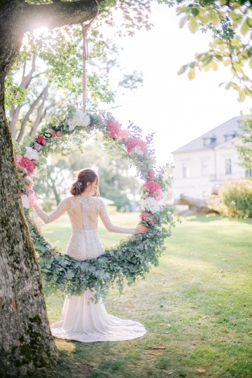 Mcelské svatby 2023 plné rituálů a nekonečných závojů!